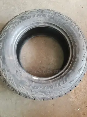 285 /60 R18 Dunlop Tyres (All Terrrain)