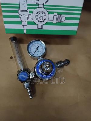 Precision Argon Regulator With Easy Adjustable Flowmeter for Welders - main view