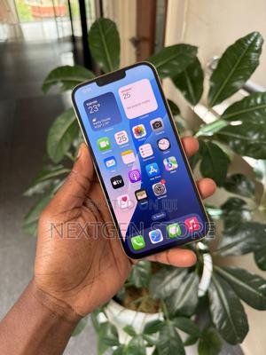 Apple iPhone 13 Pro Max 256 GB Gold - main view