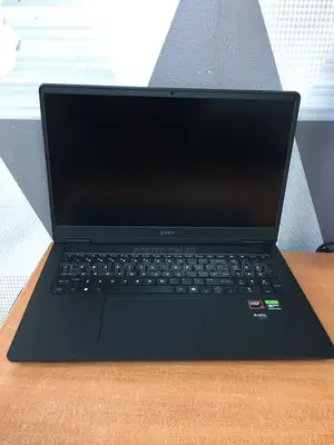 New Laptop HP Omen 17t 32GB AMD Ryzen 7 SSD 1T