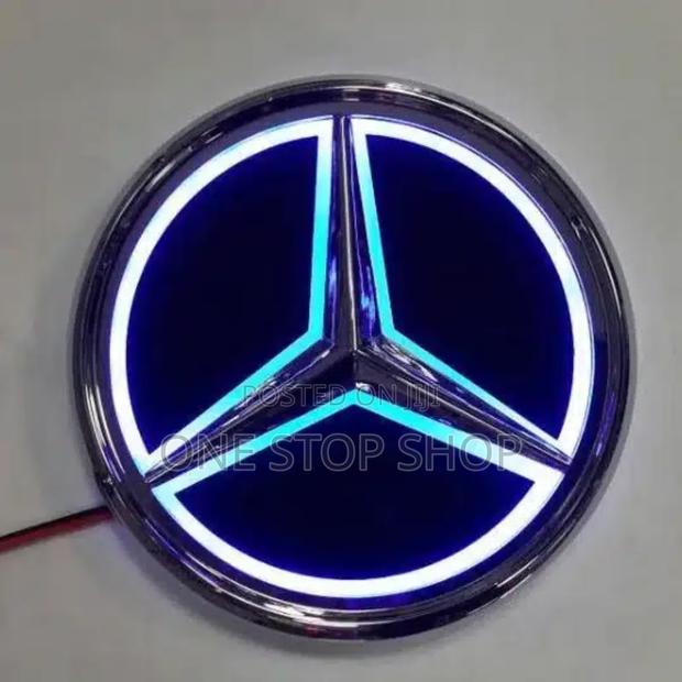 3.5 Inch Mercedes Light Up Badge With Light
