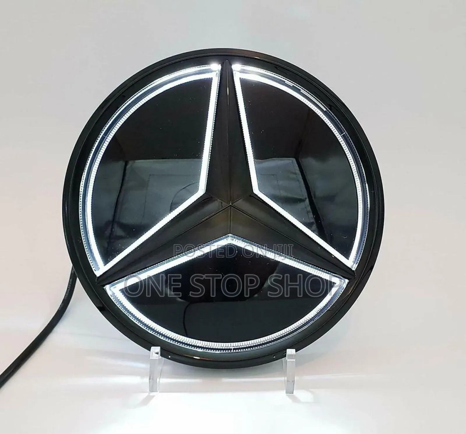 Mercedes Logo With Led Brake Light