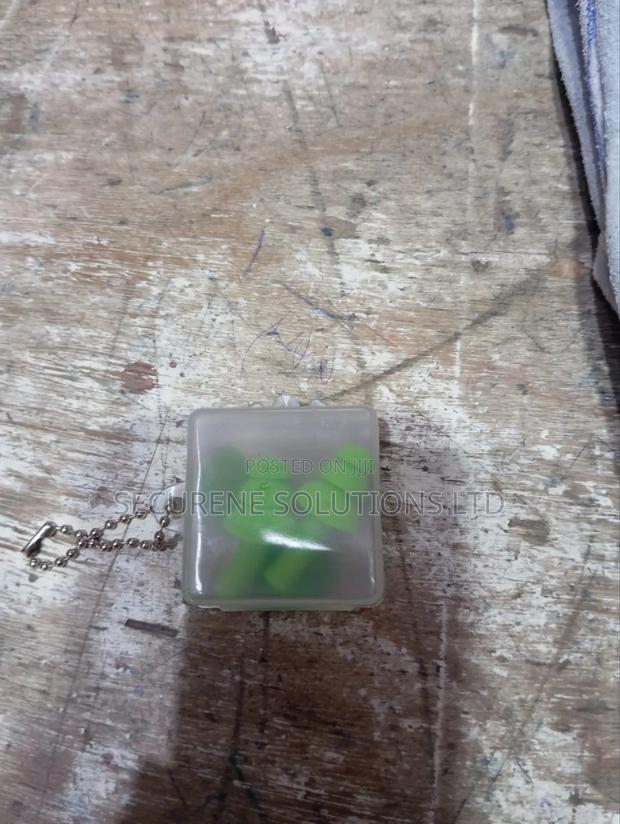 Green Earplugs - main view