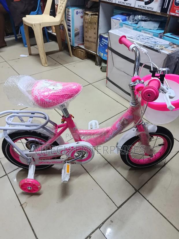 Ladybird Size 12 - main view