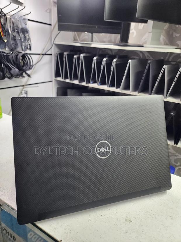 Laptop Dell Latitude 7490 16GB Intel Core I7 SSD 512GB - thumbnail 4