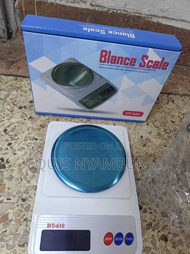 Digital Weighing Scale/ Kitchen Scale 0.01g to 1kg - main view