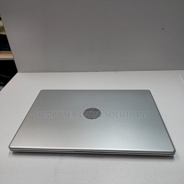 Laptop Apple MacBook 2018 16GB Intel Core I7 SSD 512GB - thumbnail 3