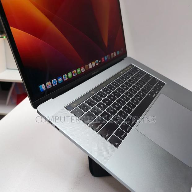 Laptop Apple MacBook 2018 16GB Intel Core I7 SSD 512GB - thumbnail 4