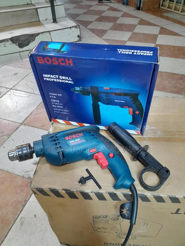 Heavy Duty  Bosch Drill 900 Watts - main view