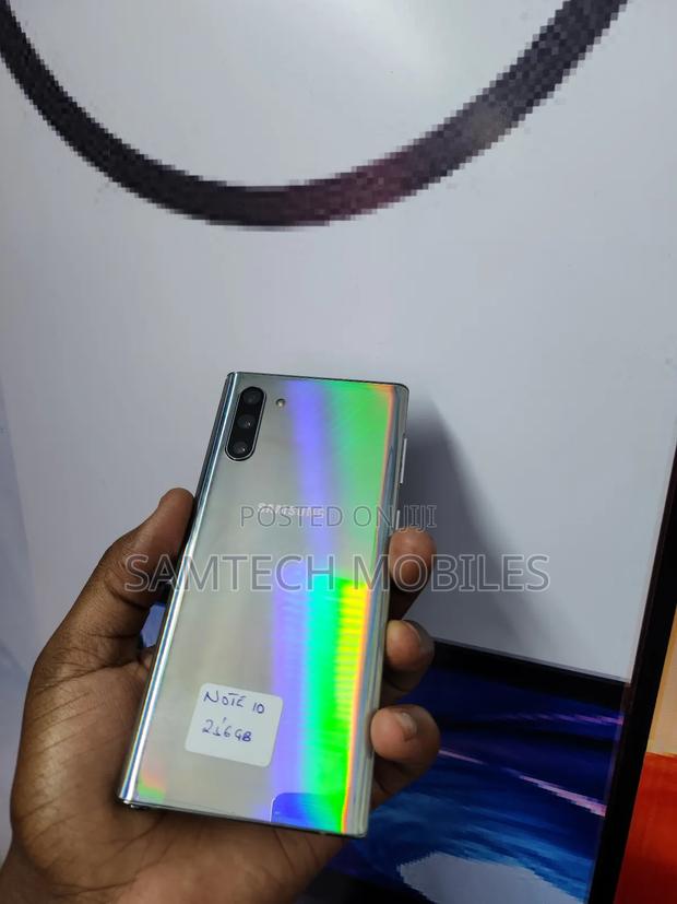 Samsung Galaxy Note 10 5G 256 GB Gold - thumbnail 3