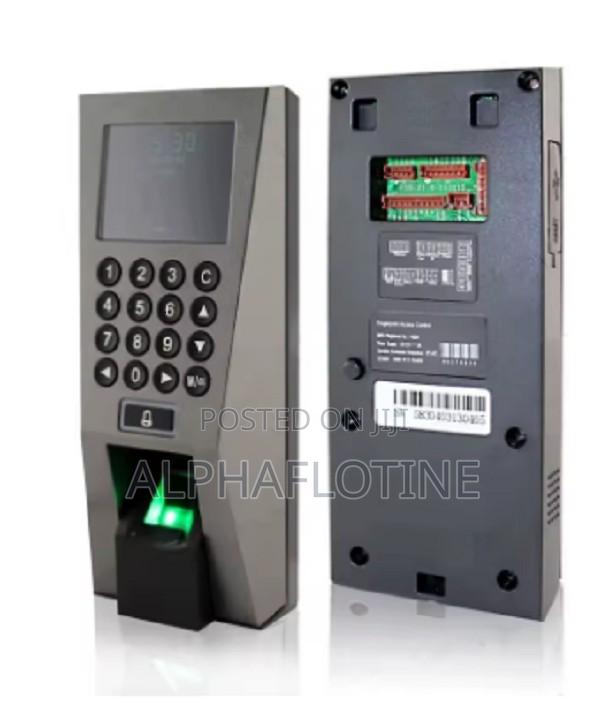 F18 Biometric Fingerprint Standalone Access Control $Time Attendance - main view