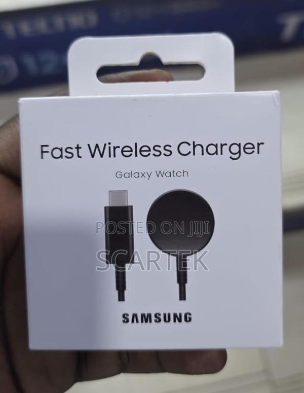 Samsung Wireless Charger ( New) - thumbnail 2