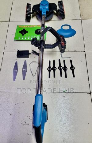 Makita Cordless Brush Cutter With Blades 20v Battery+Charger - thumbnail 2