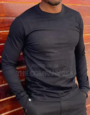 Quality Pain Cotton Round Neck Longsleeved Men Casual T Shirt