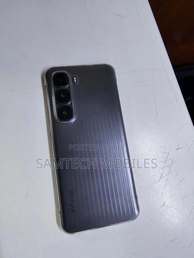 Infinix Hot 60 Pro+ 128 GB Black - thumbnail 2