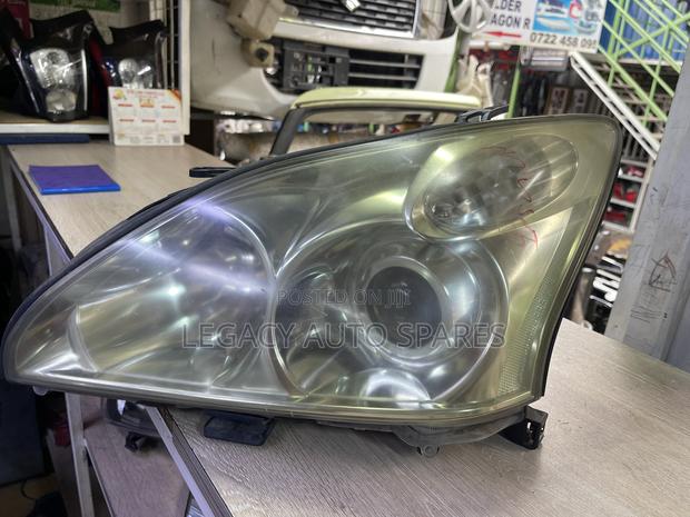 Harrier 240 Headlight - thumbnail 2