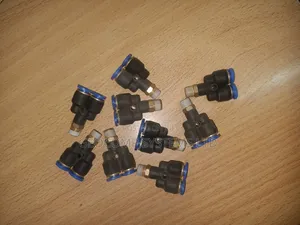 Pu Y Connector 1/8*8mm