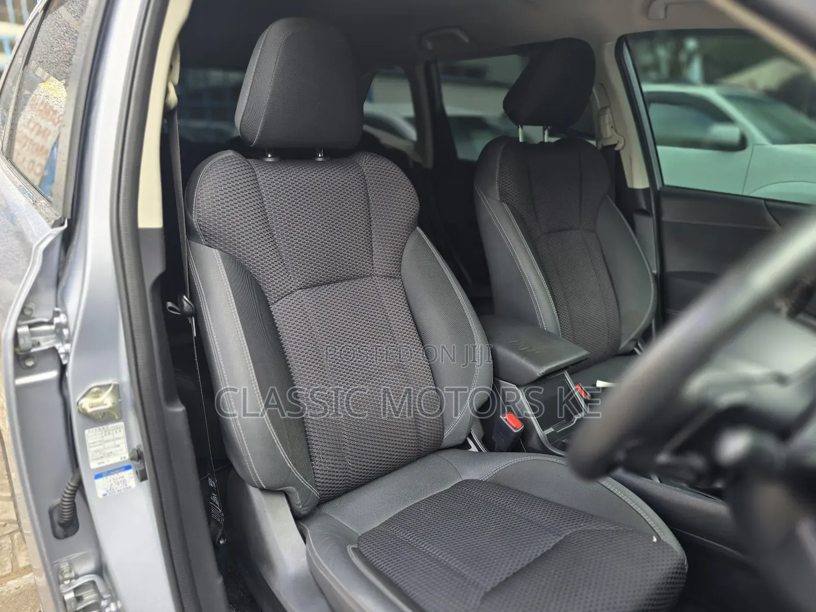 Subaru Forester Premium AWD 2019 Silver