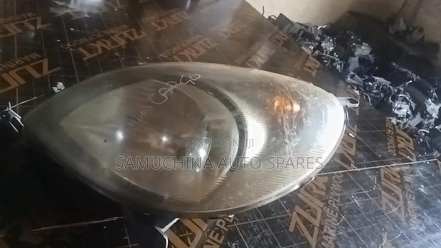 Headlight Toyota Fun Cargo - main view