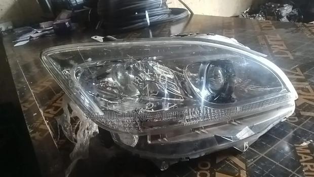Headlight Toyota Mark X Zio RHS
