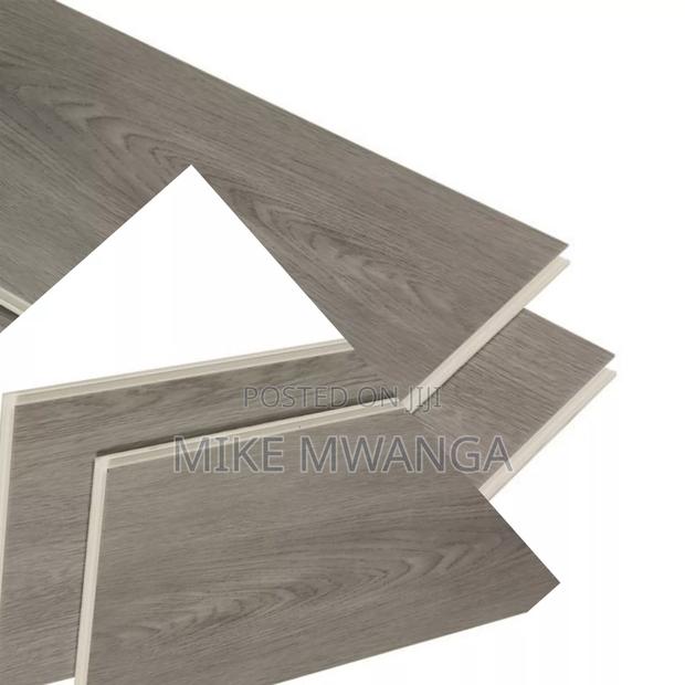 Wood Textured Floor Laminate