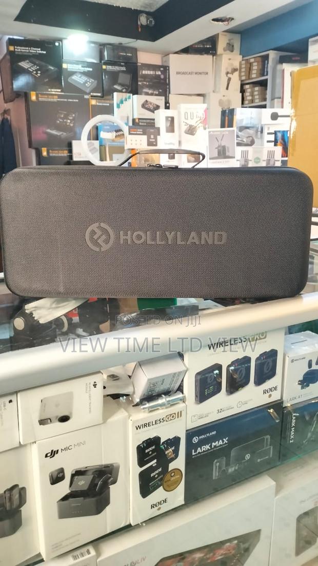 Hollyland Solidcom Se Global 5s – 5-Person Wireless Intercom Headset - main view