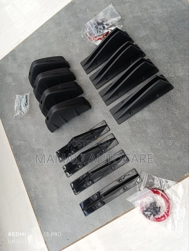 Universal Rear Bumper Fins 4 PCS Set Sporty Car Accessories