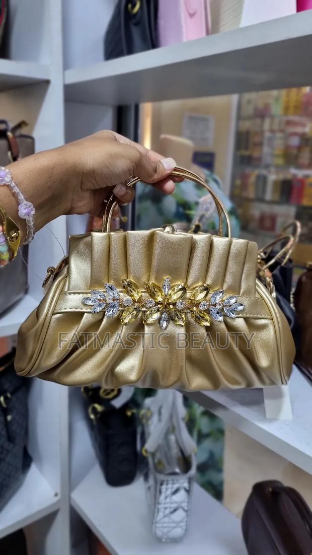 Excellent Gold Clutch Bag - thumbnail 2