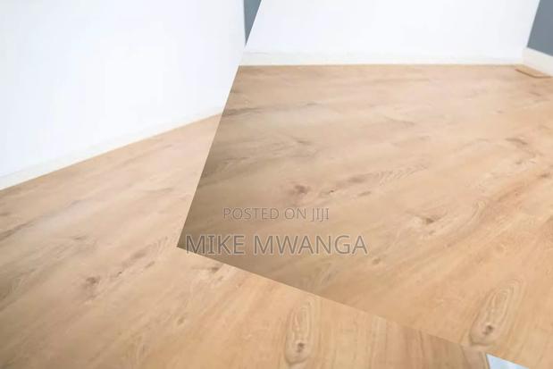 Commercial Space Floor Laminate - main view