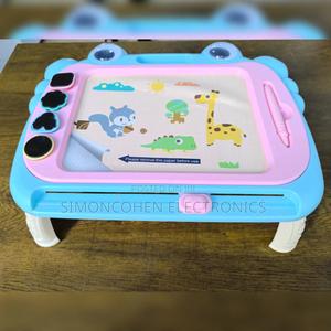 Magnetic Drawing Board - main view