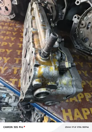 4m40 Cylinder Head