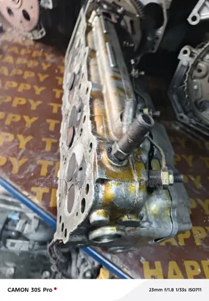4m40 Cylinder Head