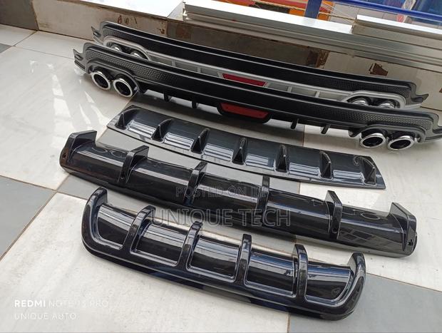 Sleek Universal Rear Diffuser Aerodynamic Car Body Modification - main view