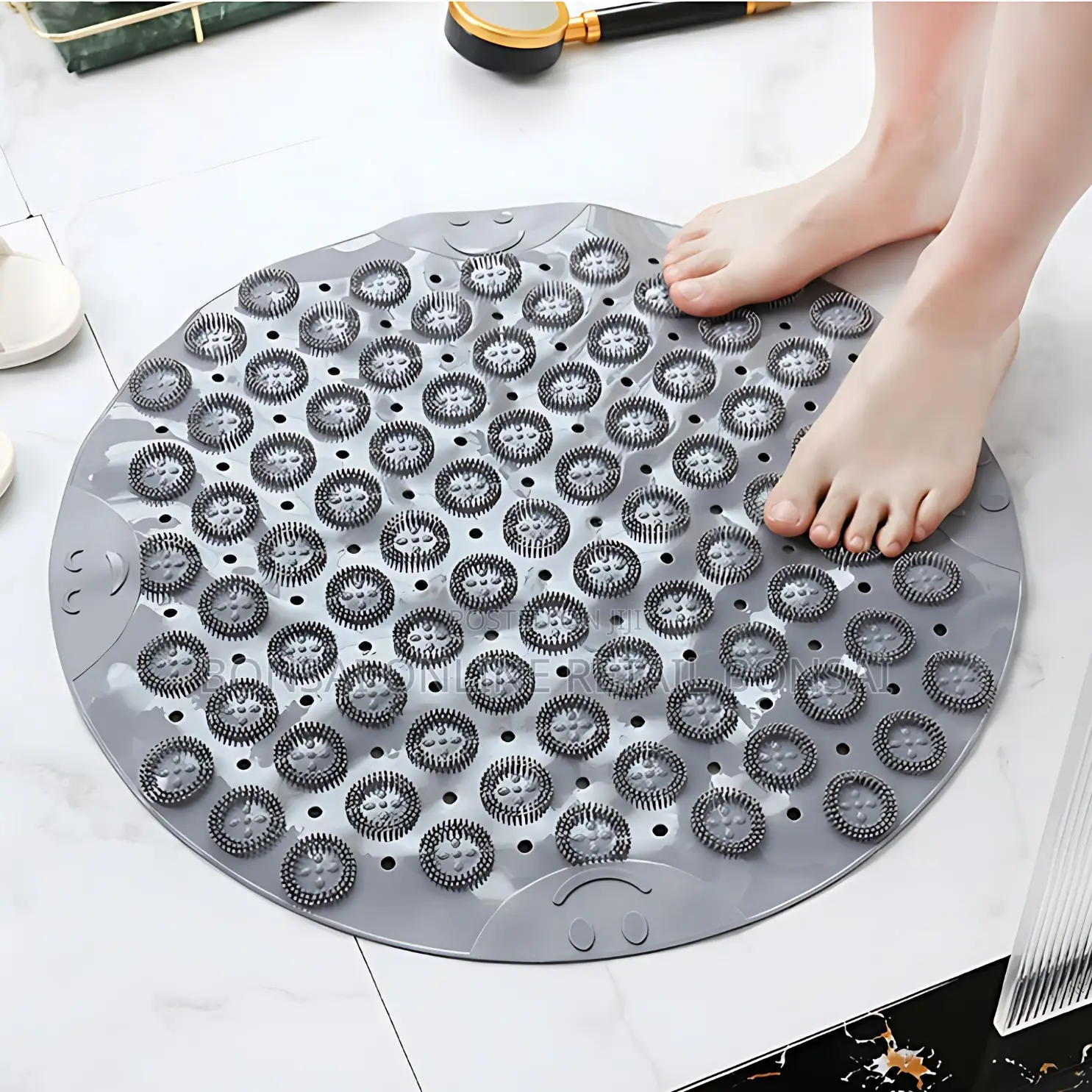 Non-Slip Foot Massage Shower Mat With Scrubber Bristles for Bathroom
