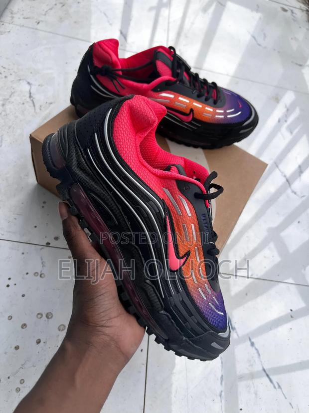 Airmax Tn Total Length 2.5 " Black Red - main view