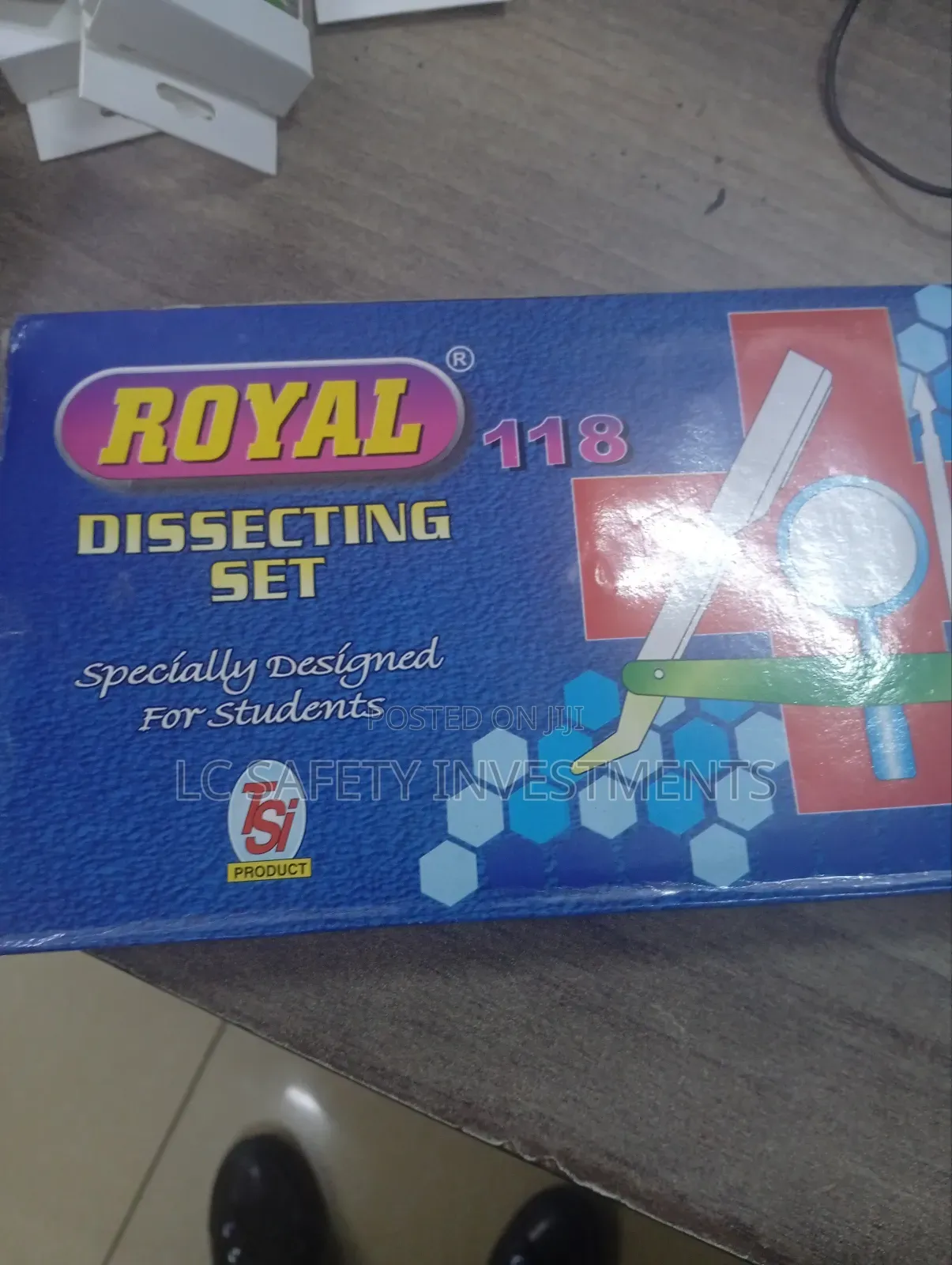 Students Dissecting Kits
