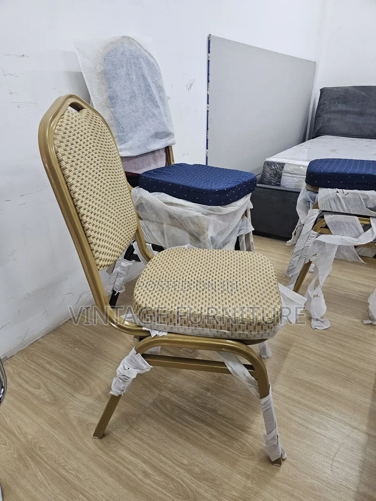 Banquet Chairs 24.J