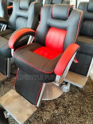 Classy Executive Barber Chair - main view