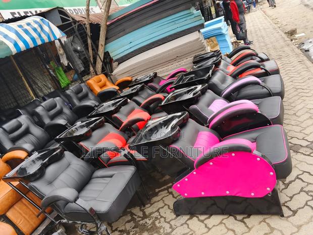 Salon Sinks - main view