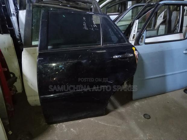 Door Complete Toyota Harrier/ Lexus 240