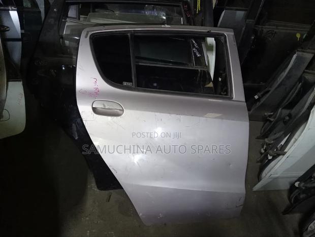 Door Complete Daihatsu Mira