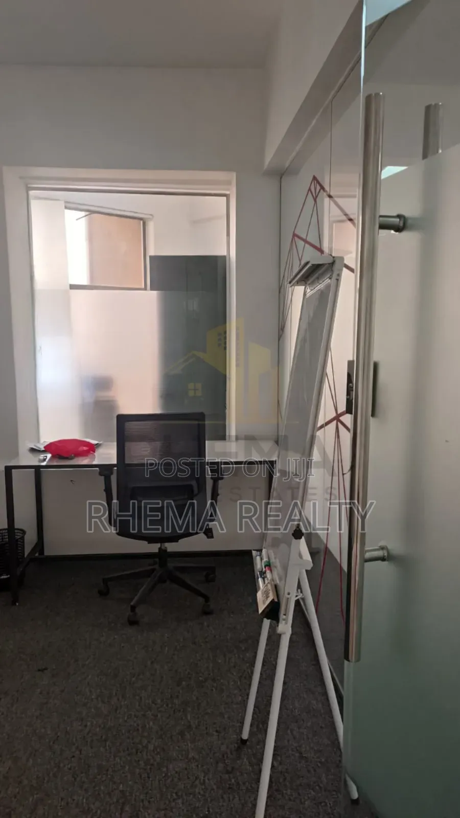 Spacious Office to Let