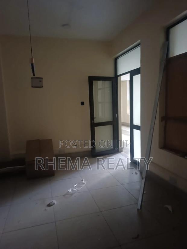 Space Available - thumbnail 3