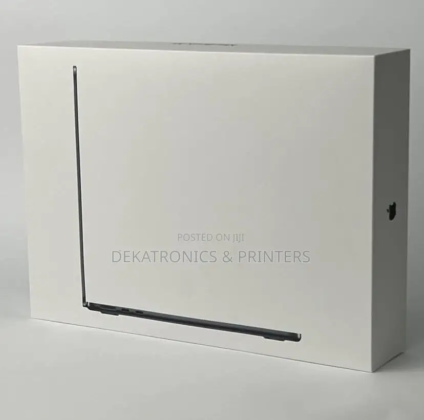 New Laptop Apple MacBook Air 2024 M3 13-inch 16GB Apple M3 SSD 256GB