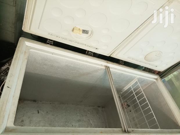 Chest Freezer - thumbnail 2