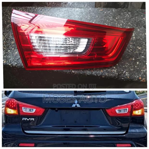 Mitsubishi RVR Boot Light