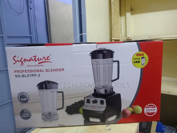 Signature Blender 2 in One/2 Jug Signature Blender