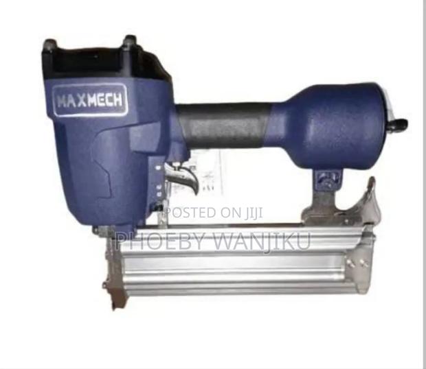 Maxmech Air Nailer