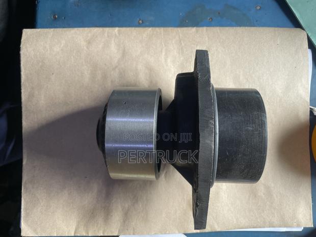 Water Pump Cummins 6bt/4bt Engine With Gasket Tata (/ - thumbnail 2
