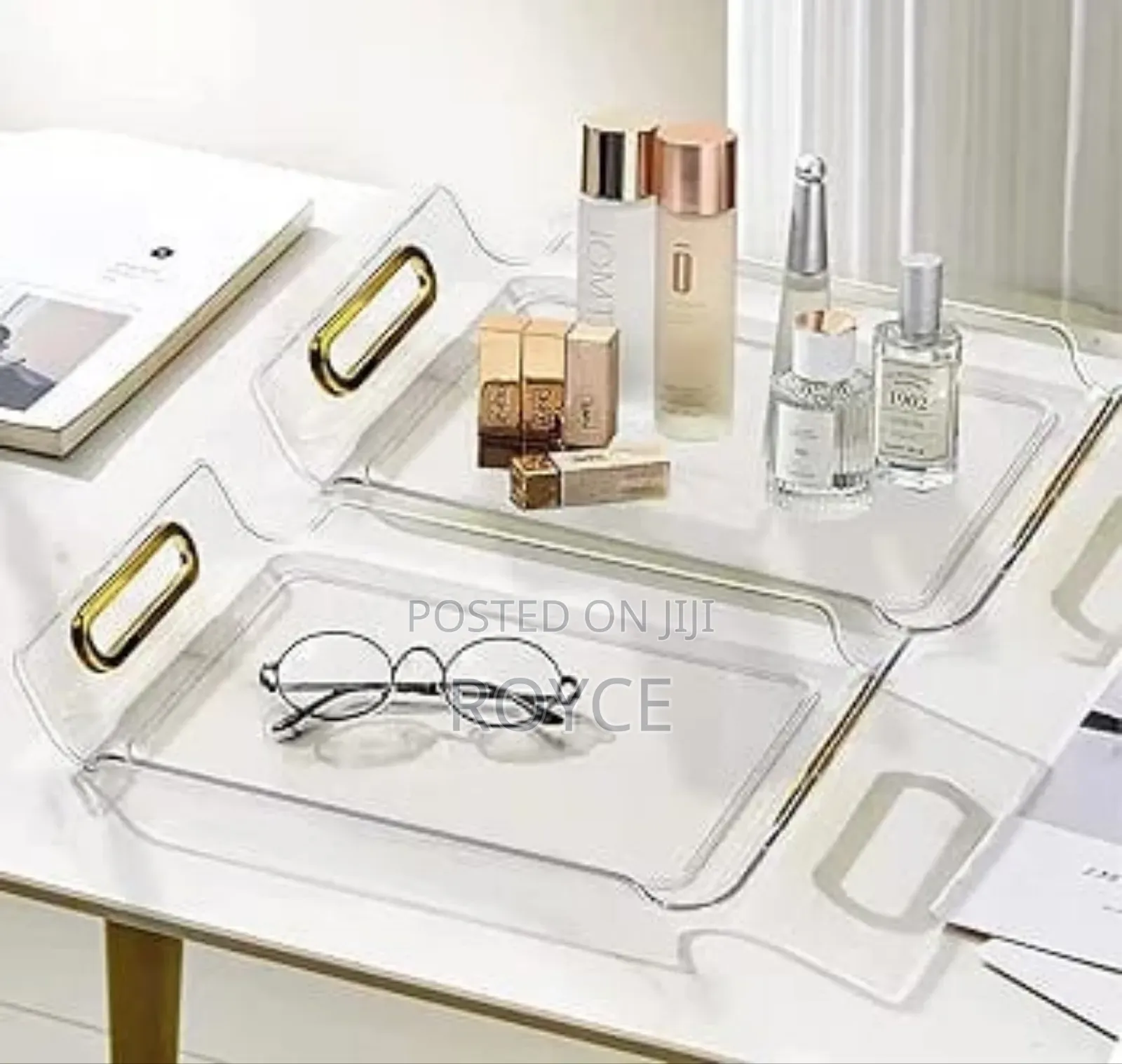 Acrylic Curved Edges Tray